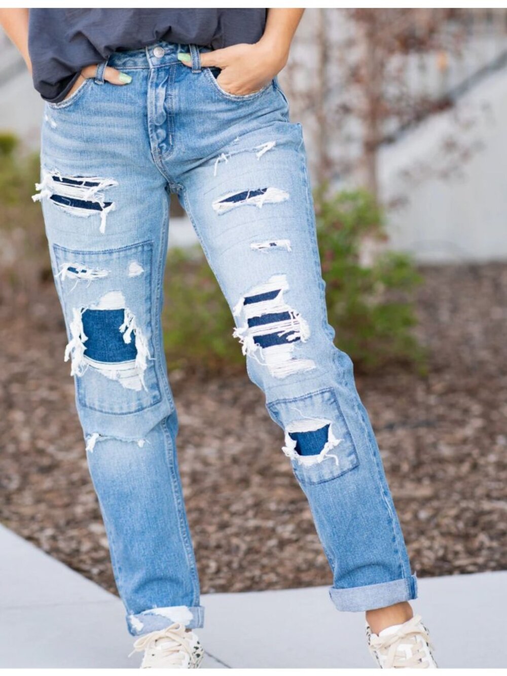 Flying Monkey Women's Mid Rise Button Fly Patchwork Jeans - Sz 32 - New